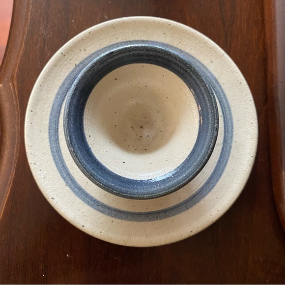 Pair of handmade stoneware pottery egg cups - Picture 5 of 6